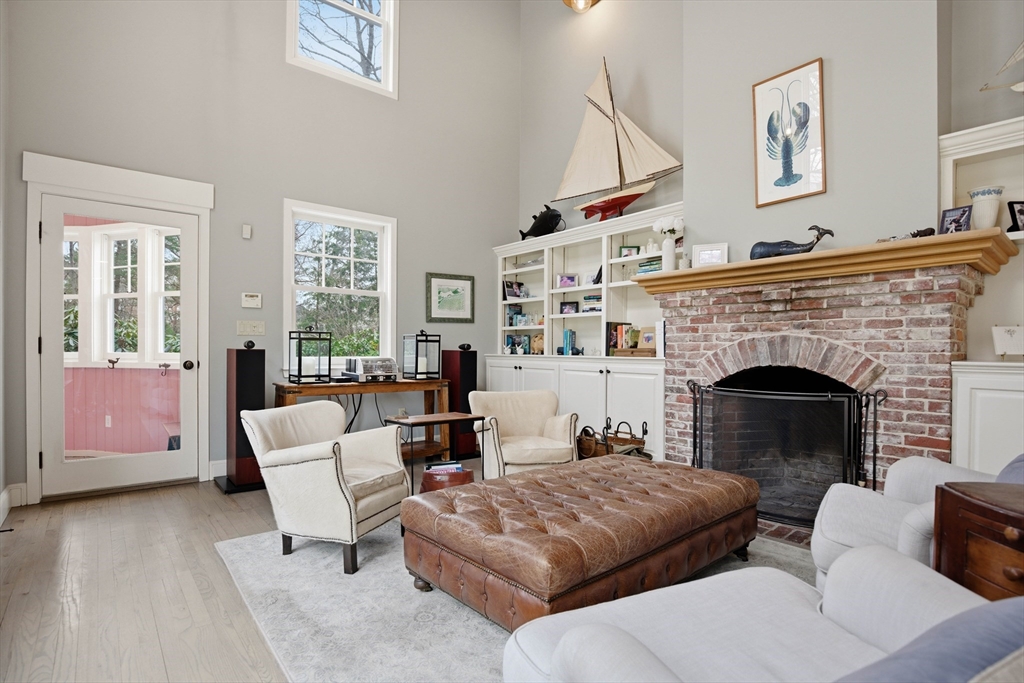 15 River Meadow Drive