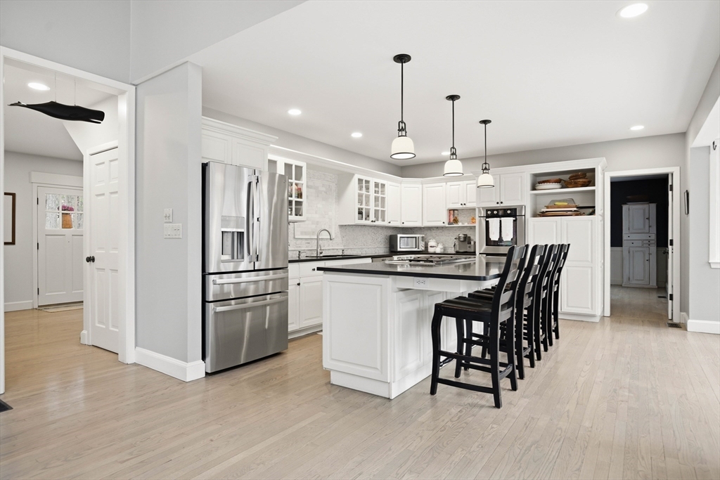 15 River Meadow Drive