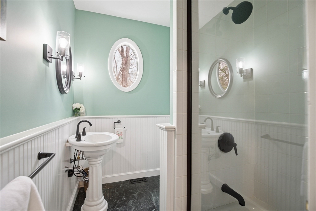 15 River Meadow Drive