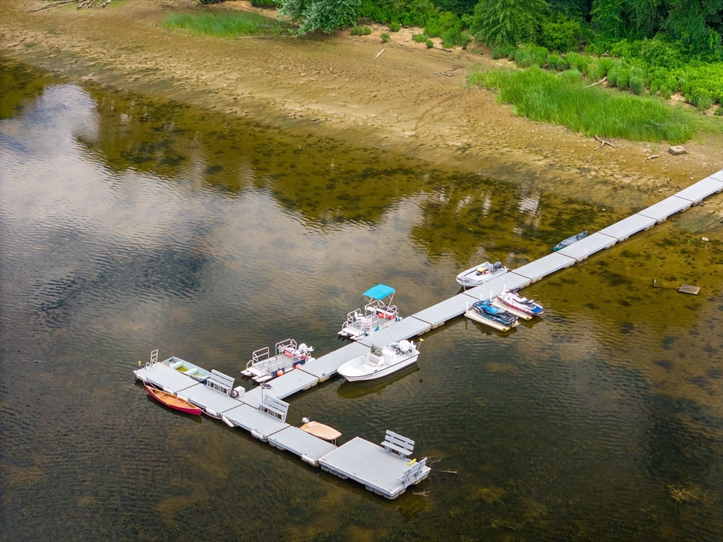 15 River Meadow Drive