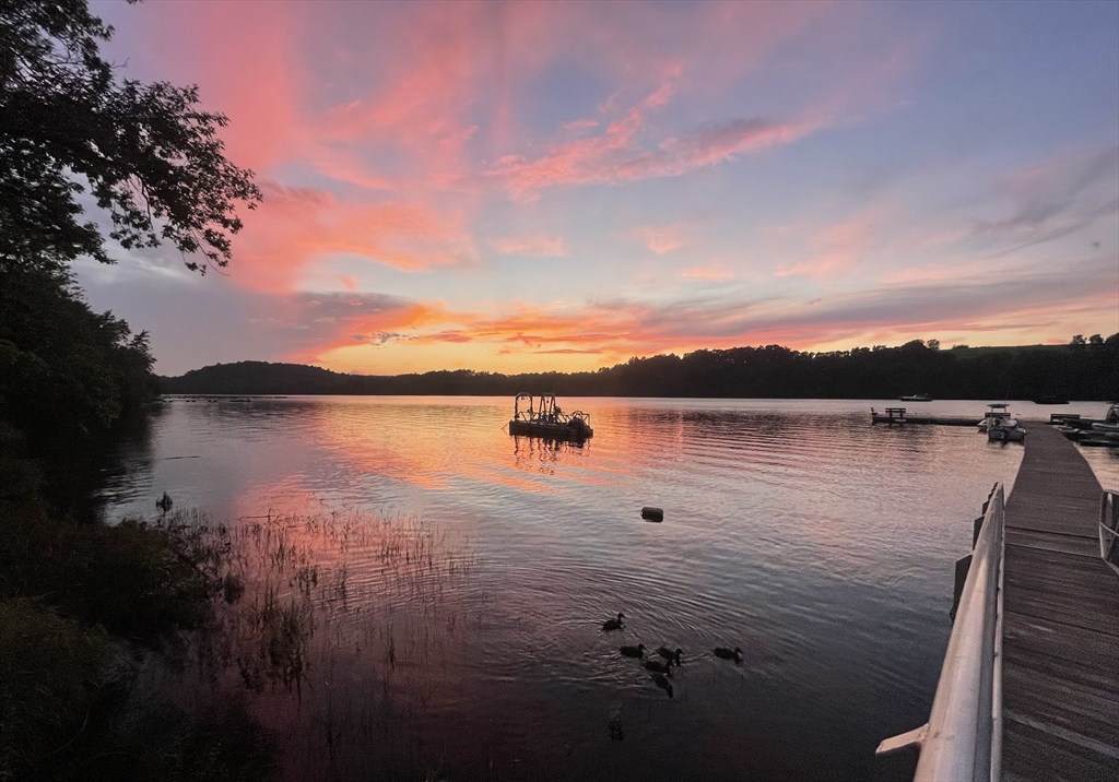 15 River Meadow Drive