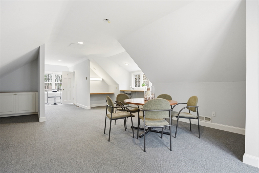 15 River Meadow Drive