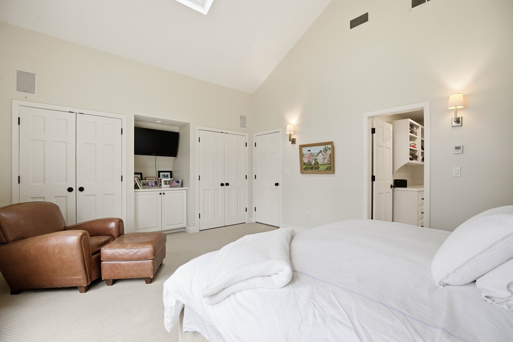 15 River Meadow Drive