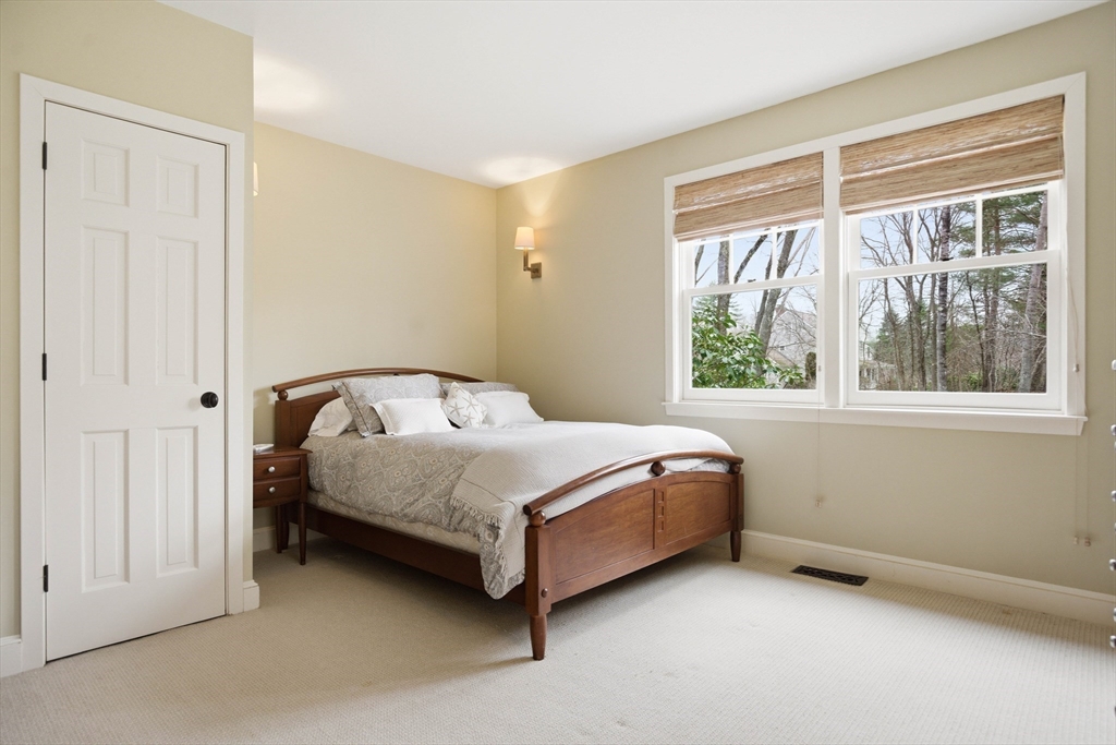 15 River Meadow Drive