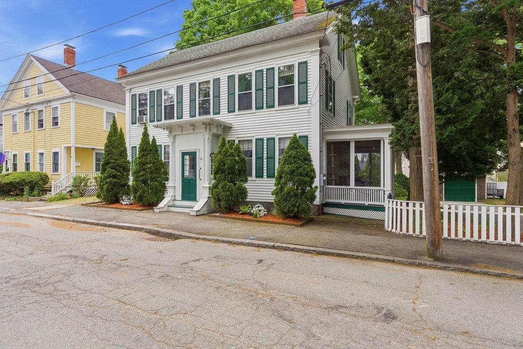 11 Allen St