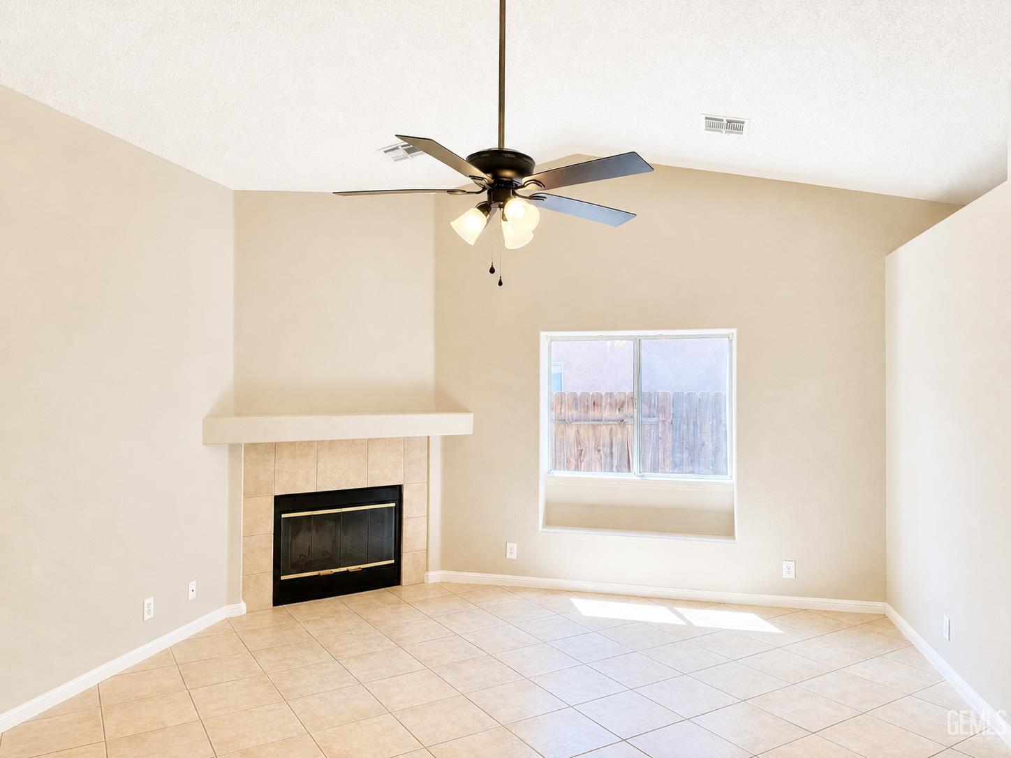 3125 Silver Spur Way