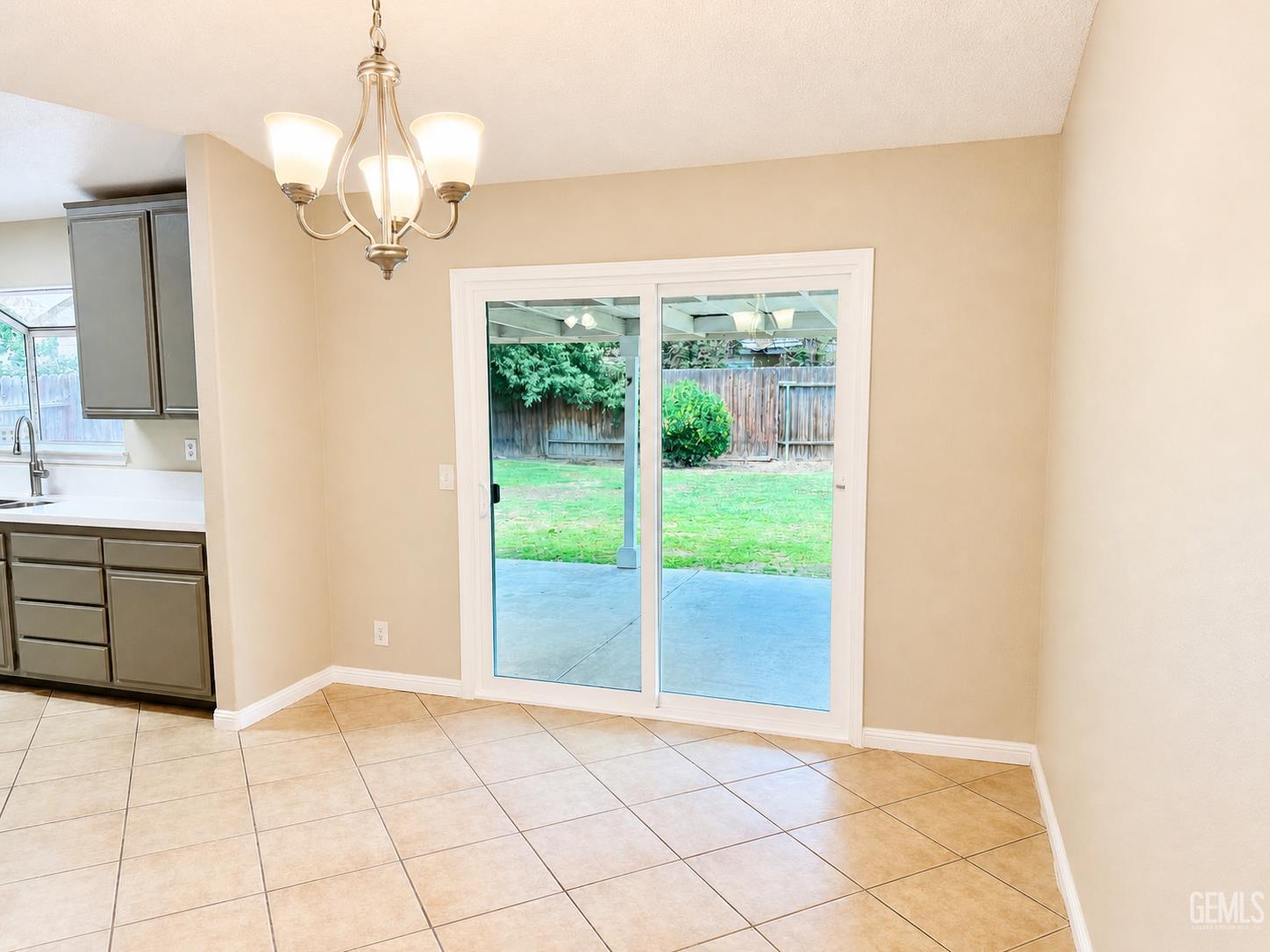 3125 Silver Spur Way