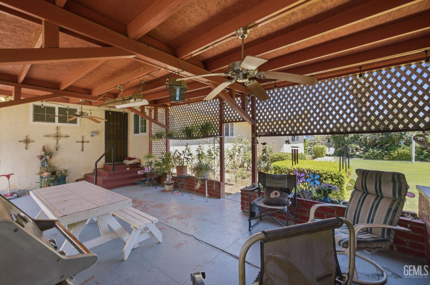 1019 Sterling Road
