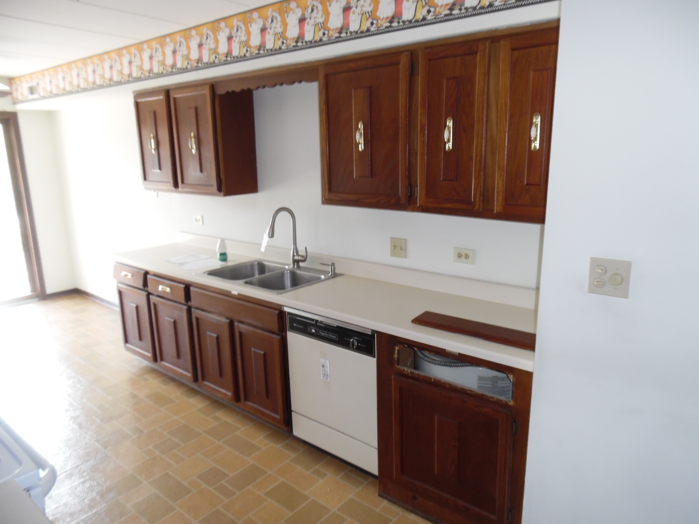 15334 Treetop Drive Unit: 2S