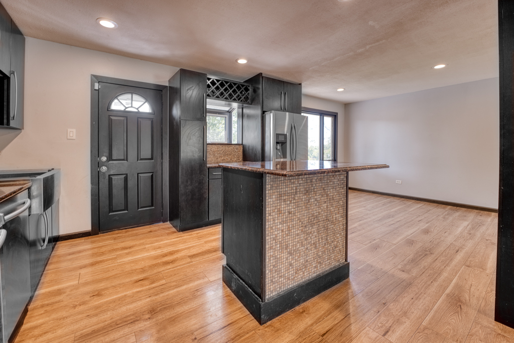 15267 Hiawatha Trail