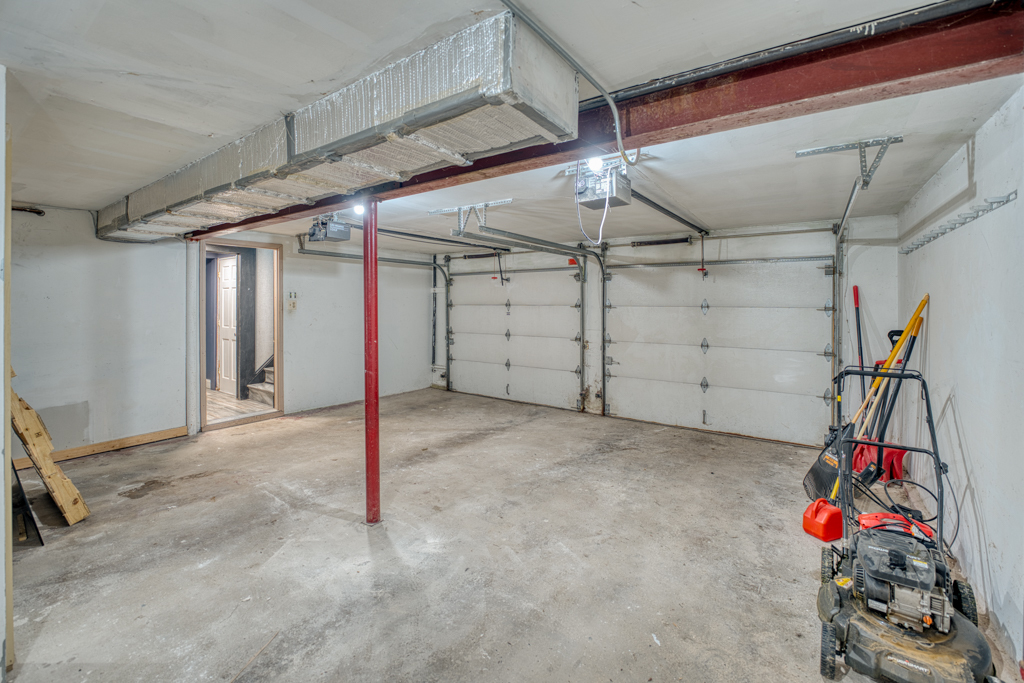 15267 Hiawatha Trail