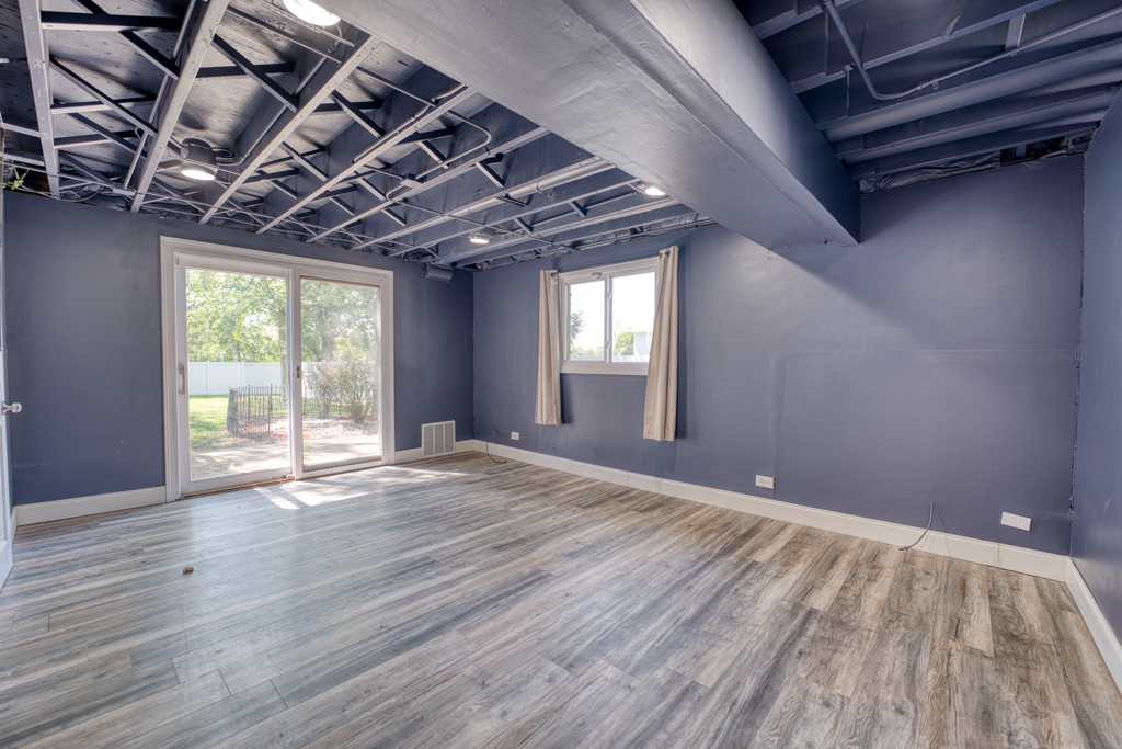 15267 Hiawatha Trail