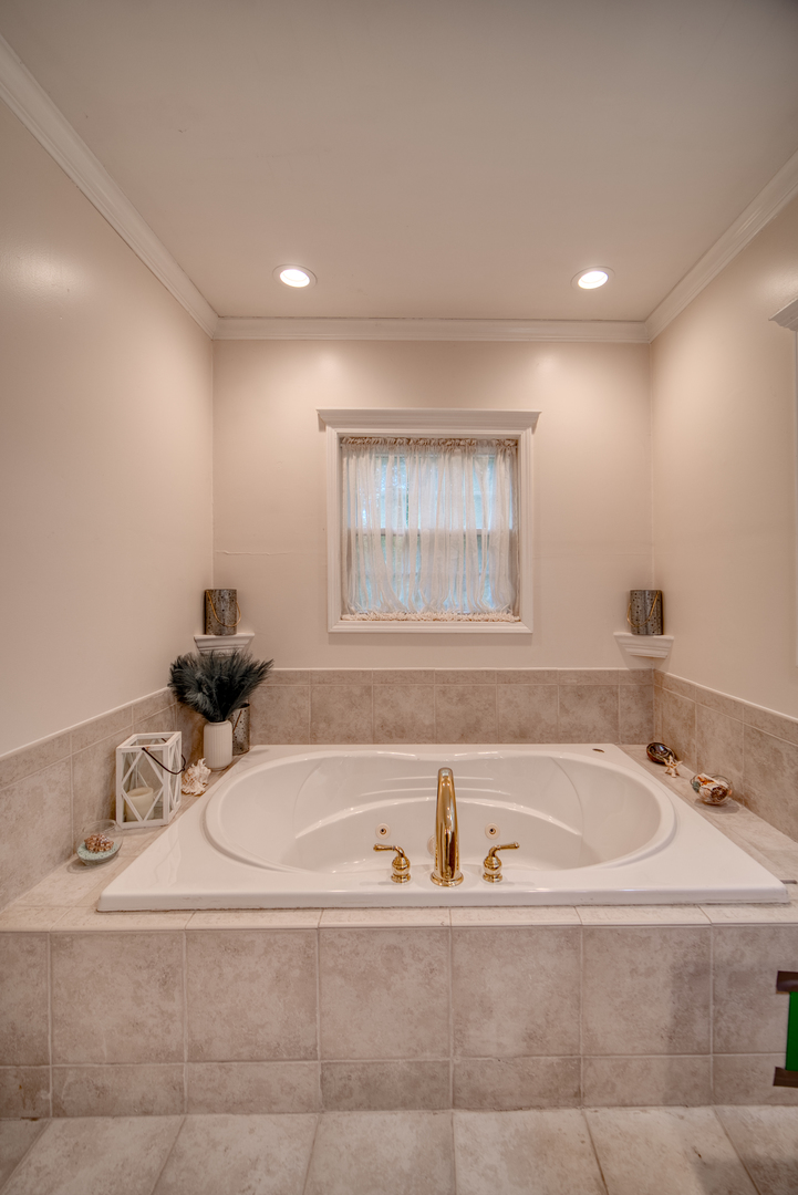 12409 Forest Glen Boulevard