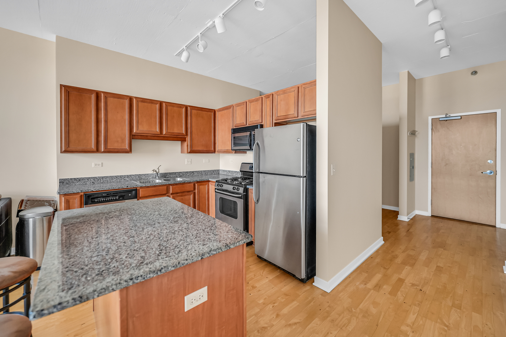 1600 S Indiana Avenue Unit: 1107