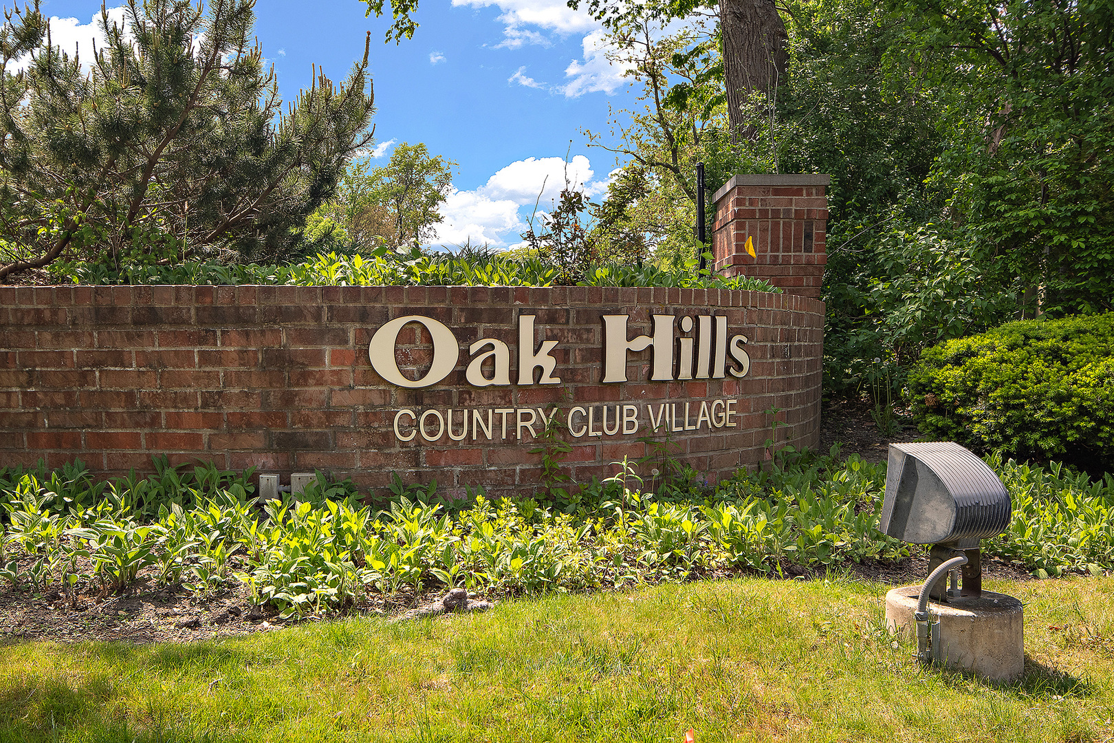 13151 S WESTVIEW Drive Unit: 1B