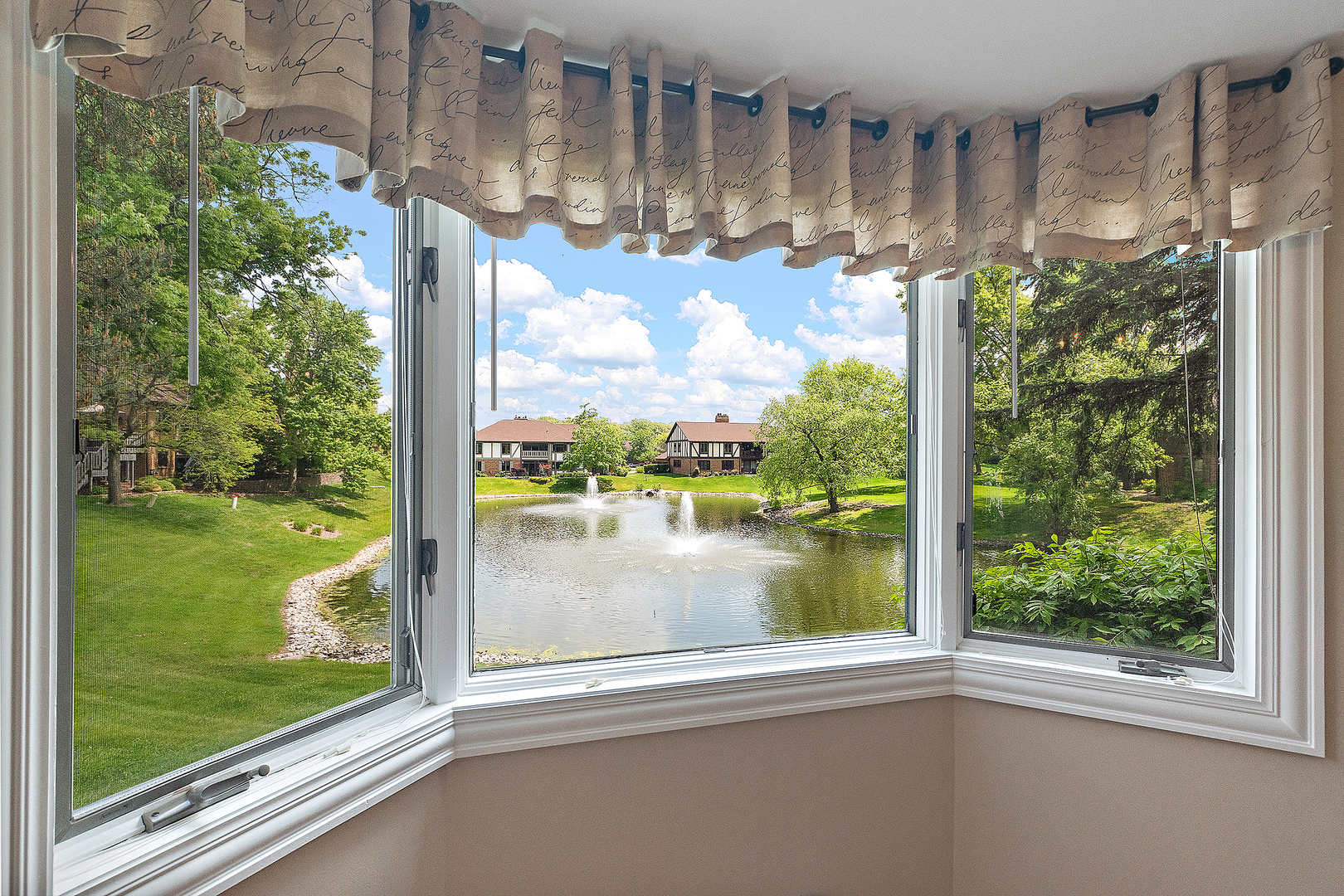 13151 S WESTVIEW Drive Unit: 1B