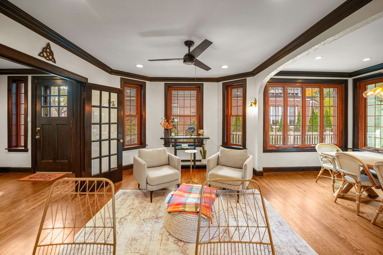 10022 S Seeley Avenue