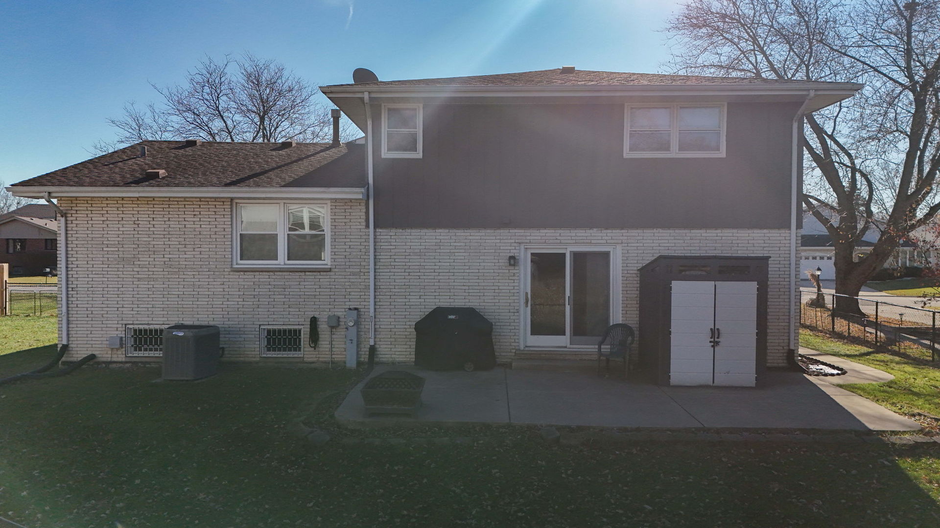 12210 Lake View Drive