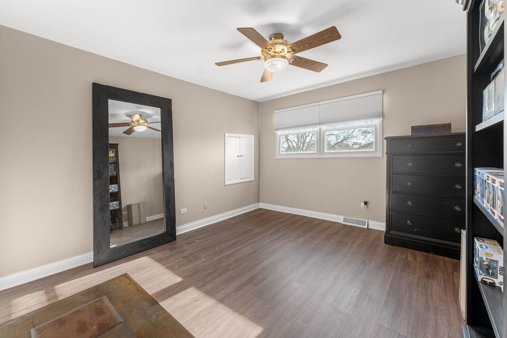 12210 Lake View Drive