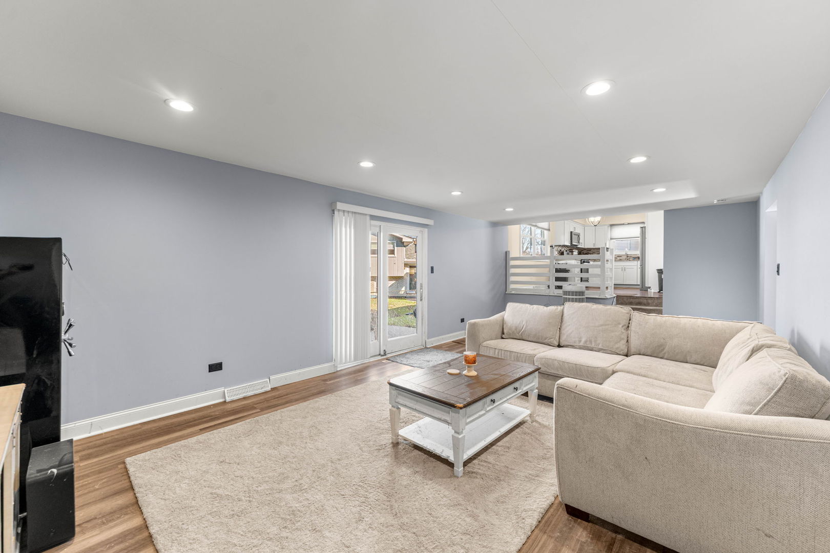 12210 Lake View Drive