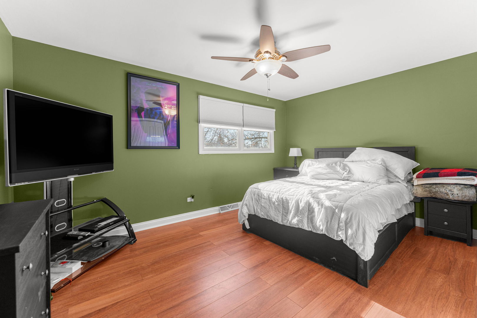 12210 Lake View Drive