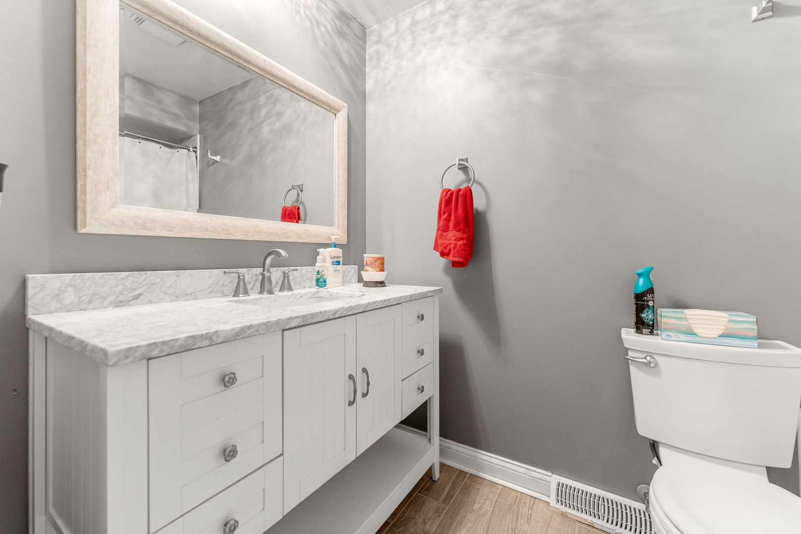 12210 Lake View Drive