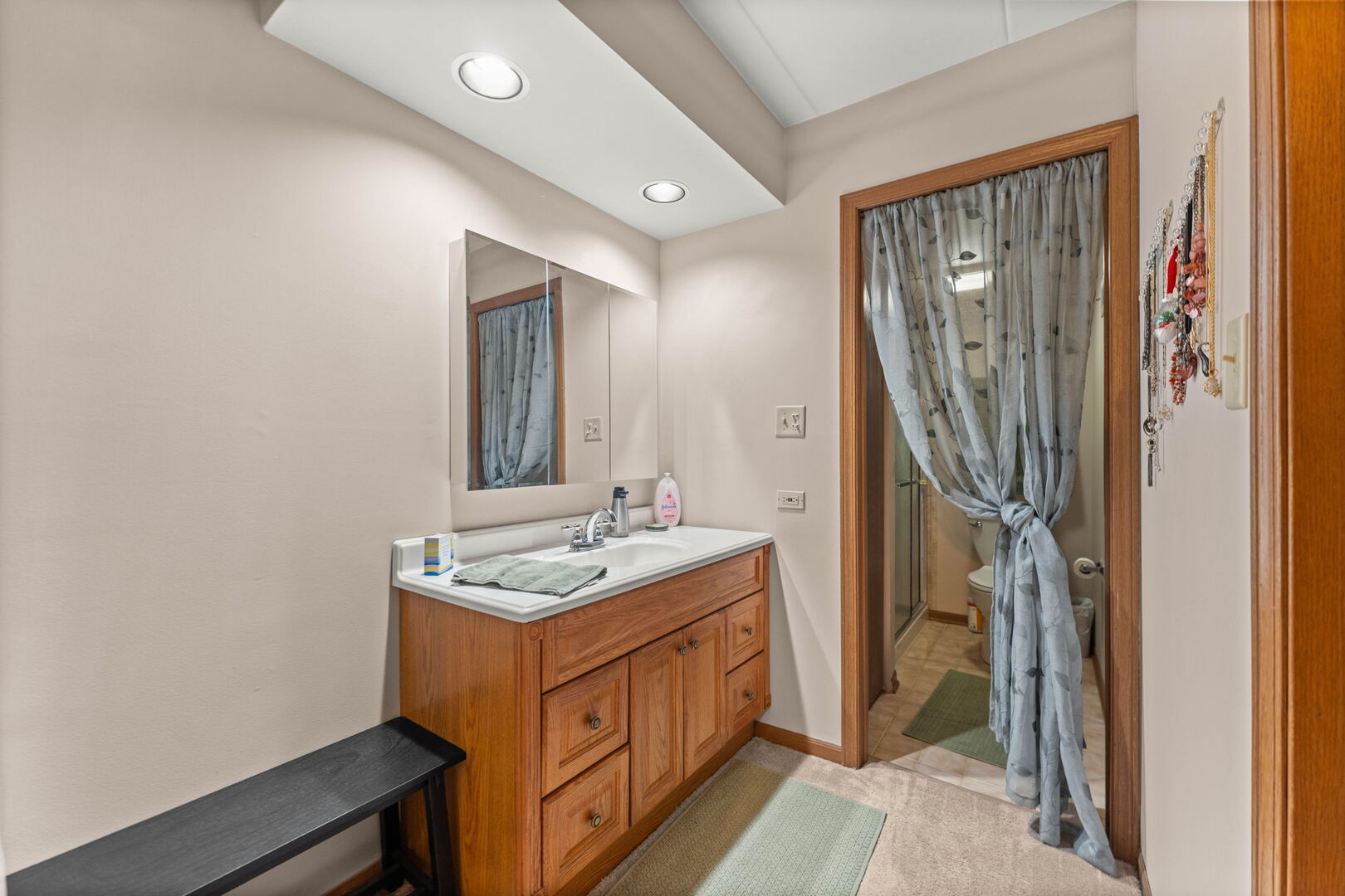 4926 134TH Street Unit: 204