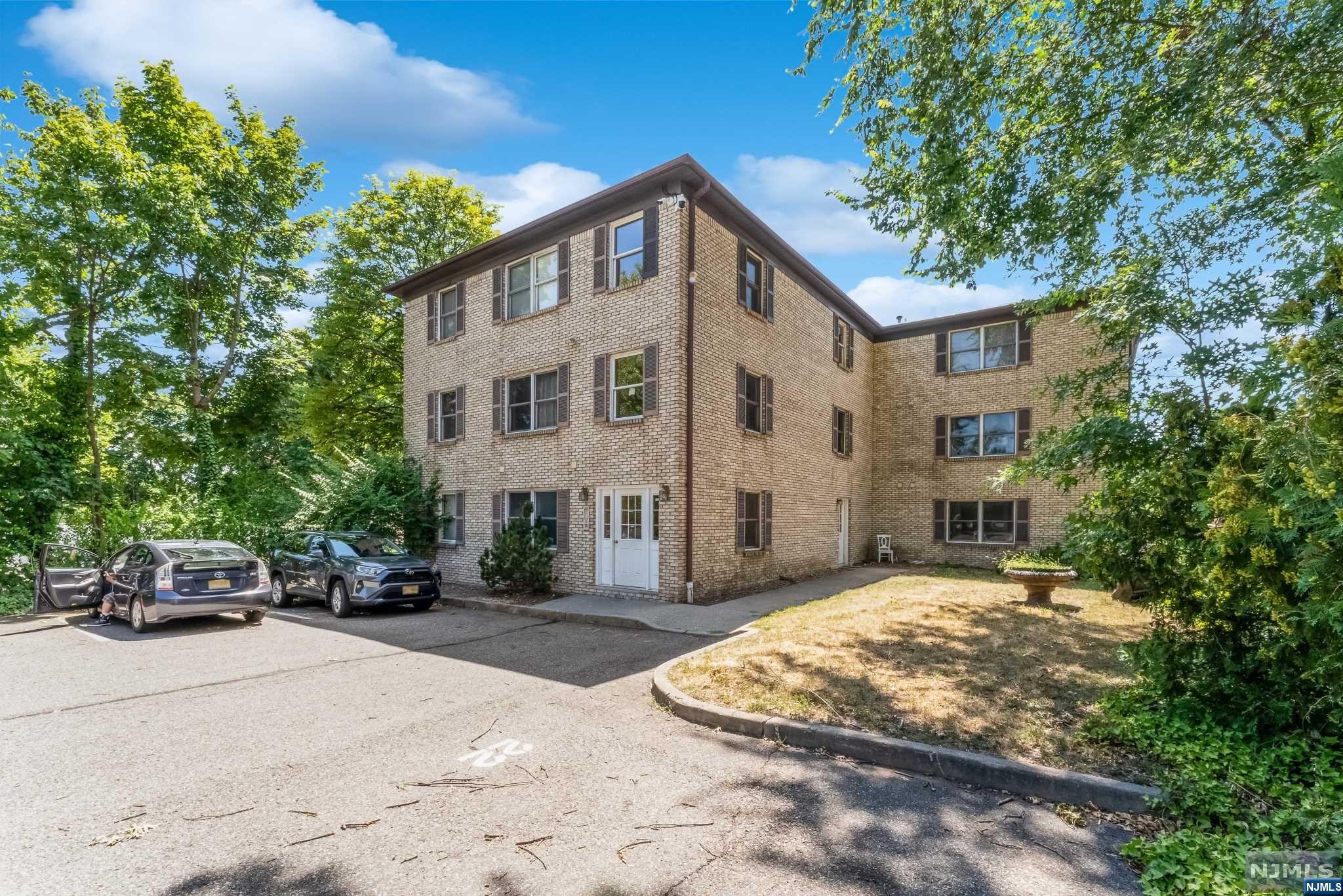 361 Franklin Street 22