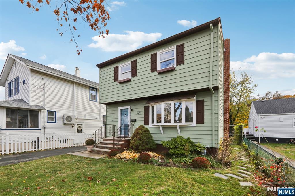 11 Wharton Avenue