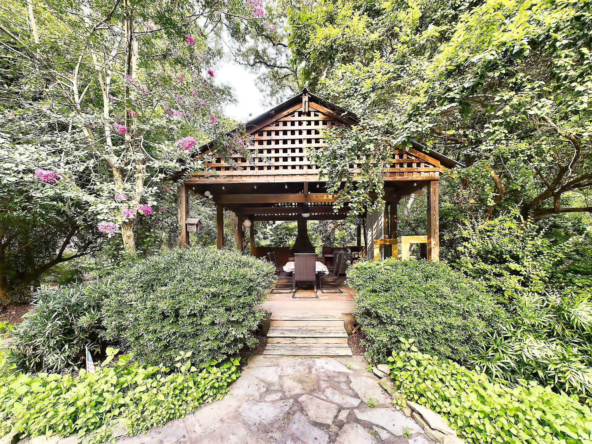 4741 RAILROAD Avenue B B