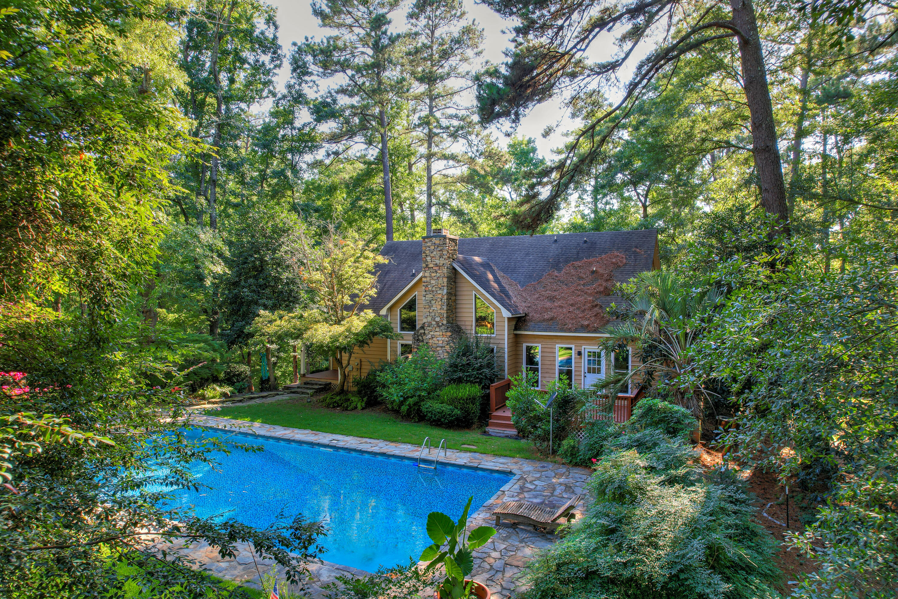 4741 RAILROAD Avenue B B