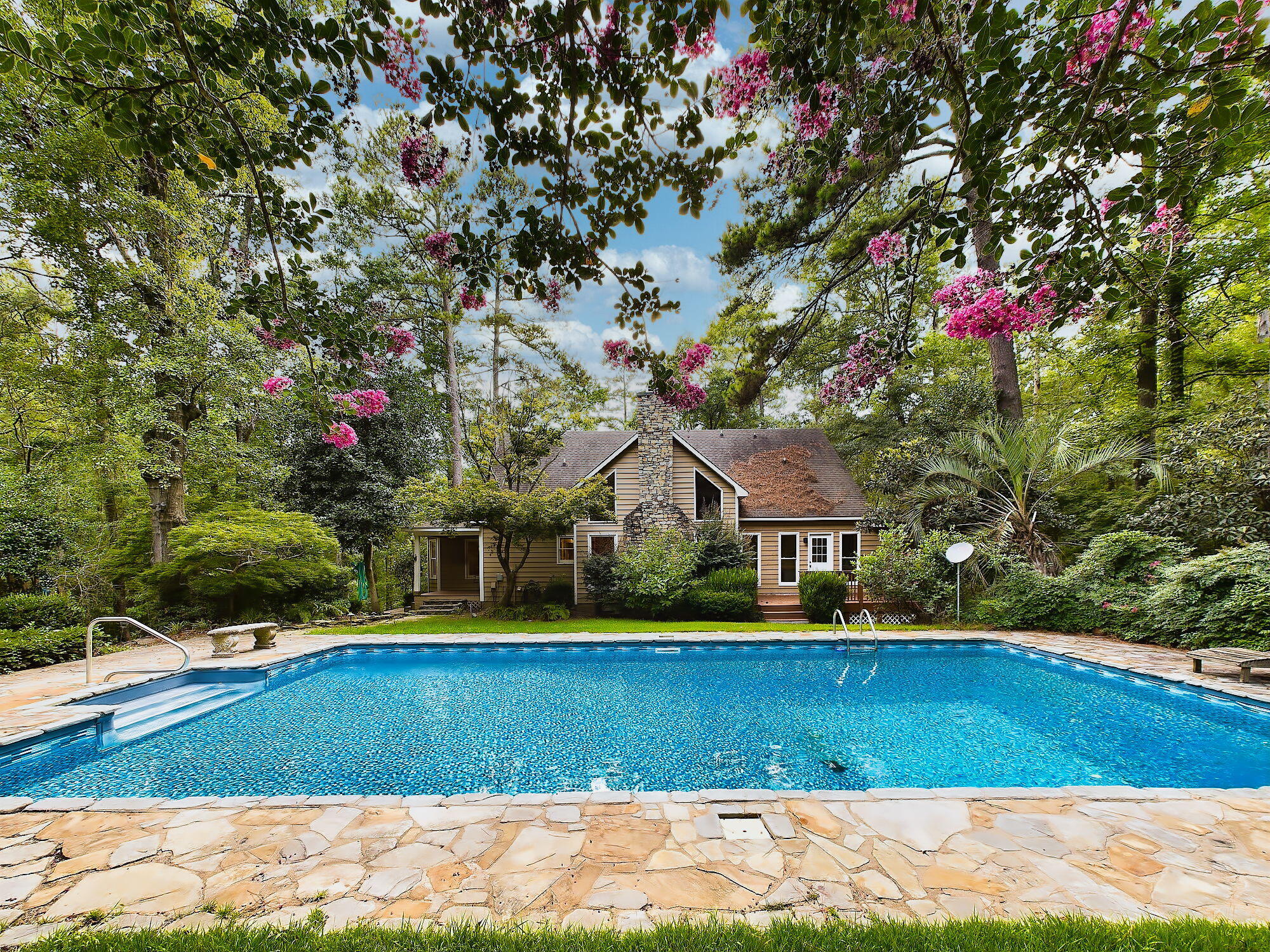 4741 RAILROAD Avenue B B