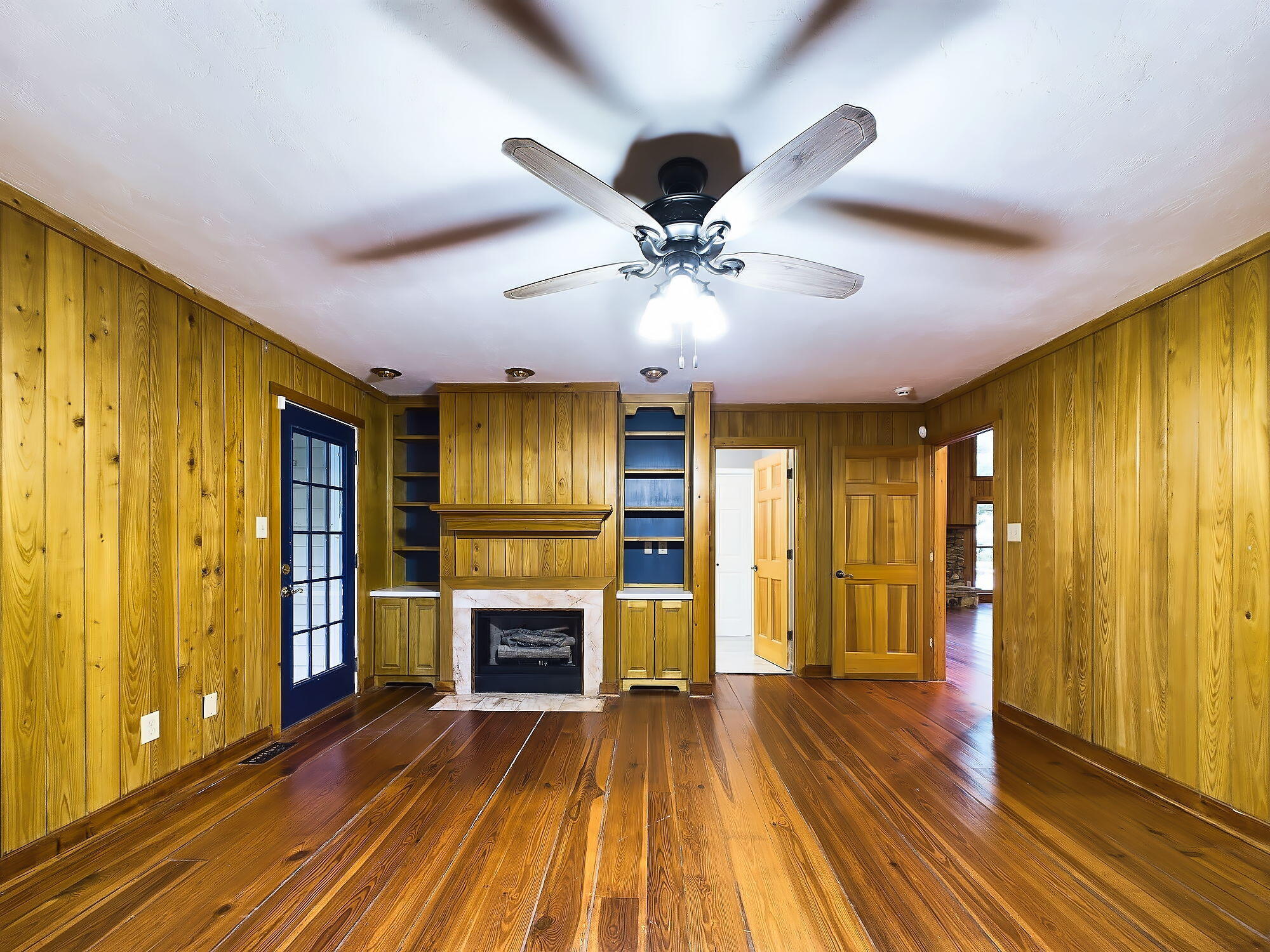 4741 RAILROAD Avenue B B