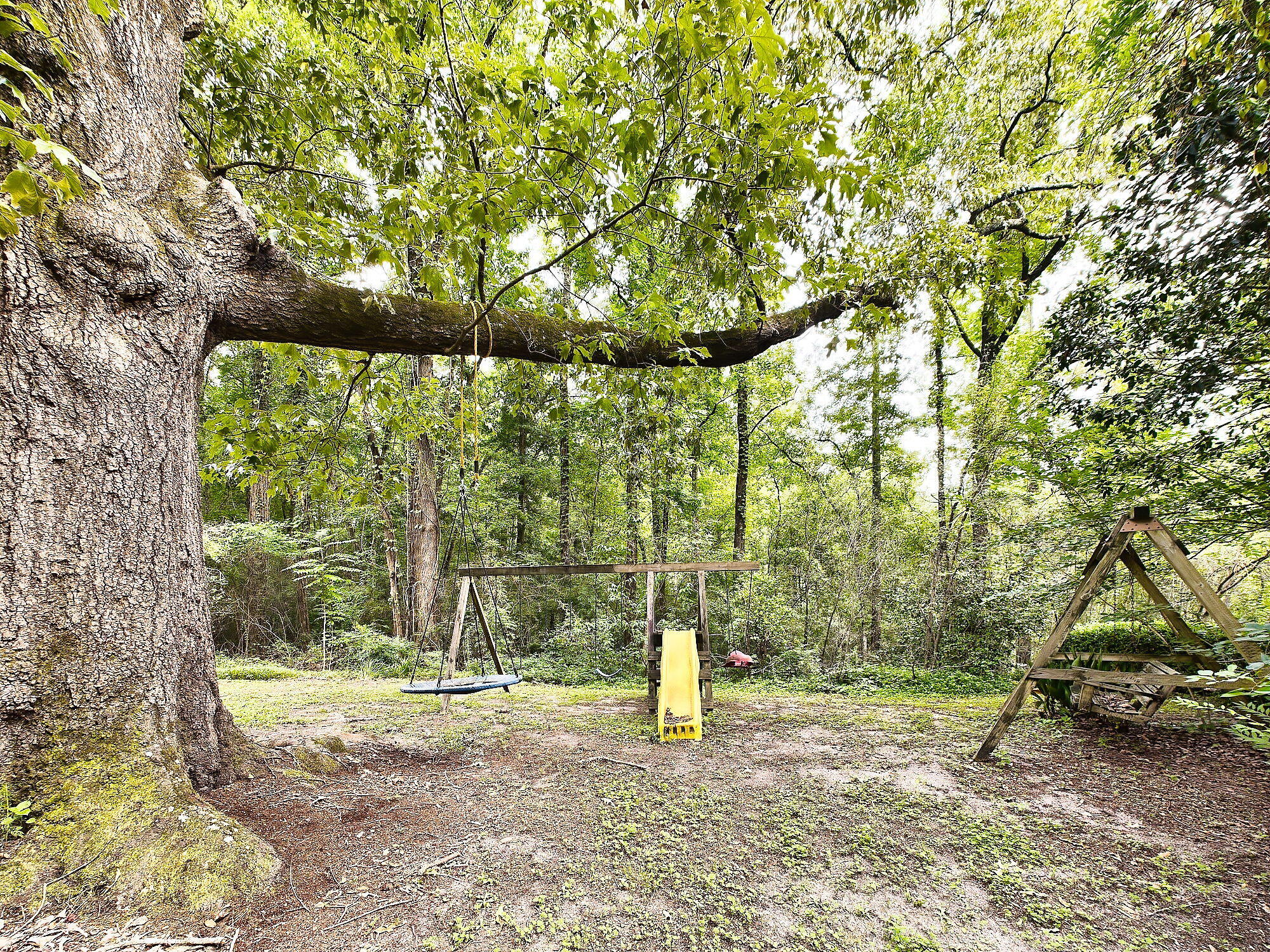 4741 RAILROAD Avenue B B