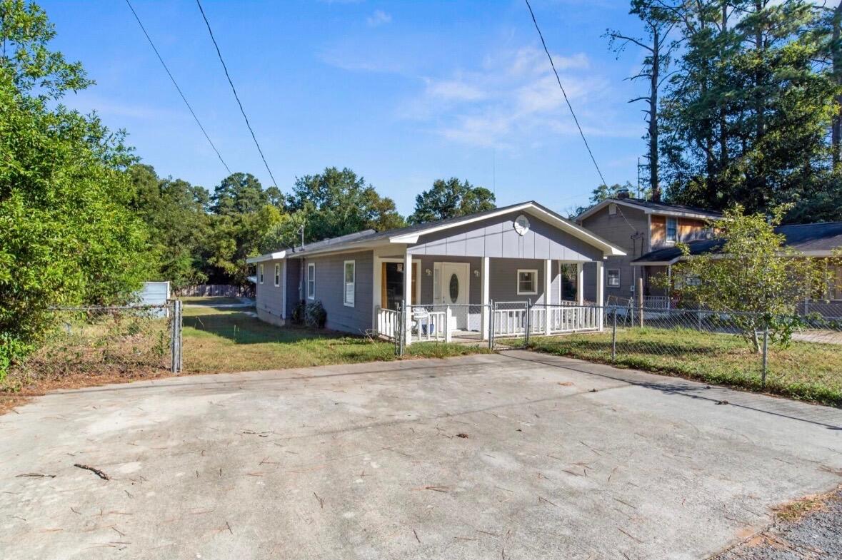 3011 Storey Drive
