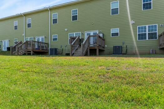 2413 Faith Trail