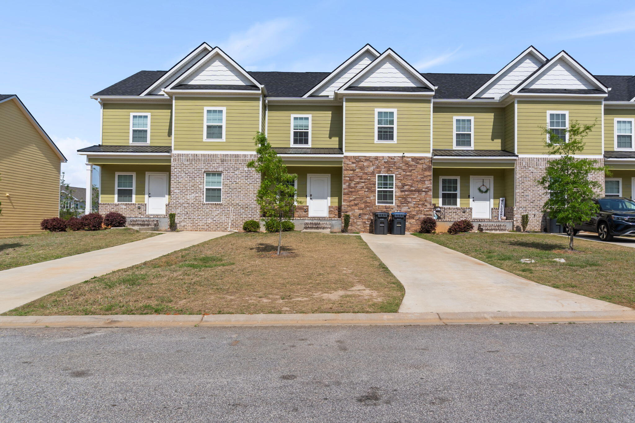 2413 Faith Trail