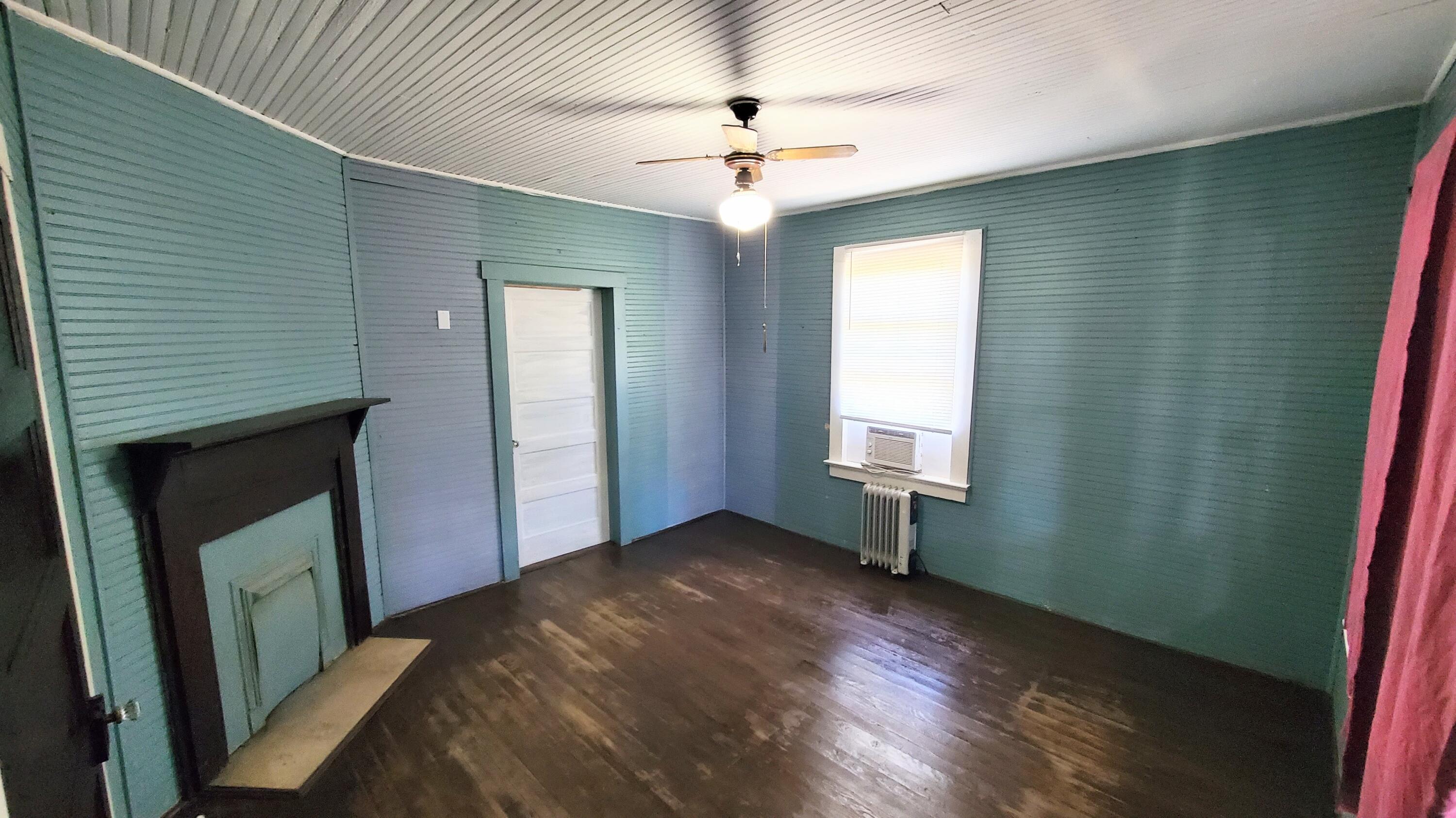 1467 Gough Spur Road