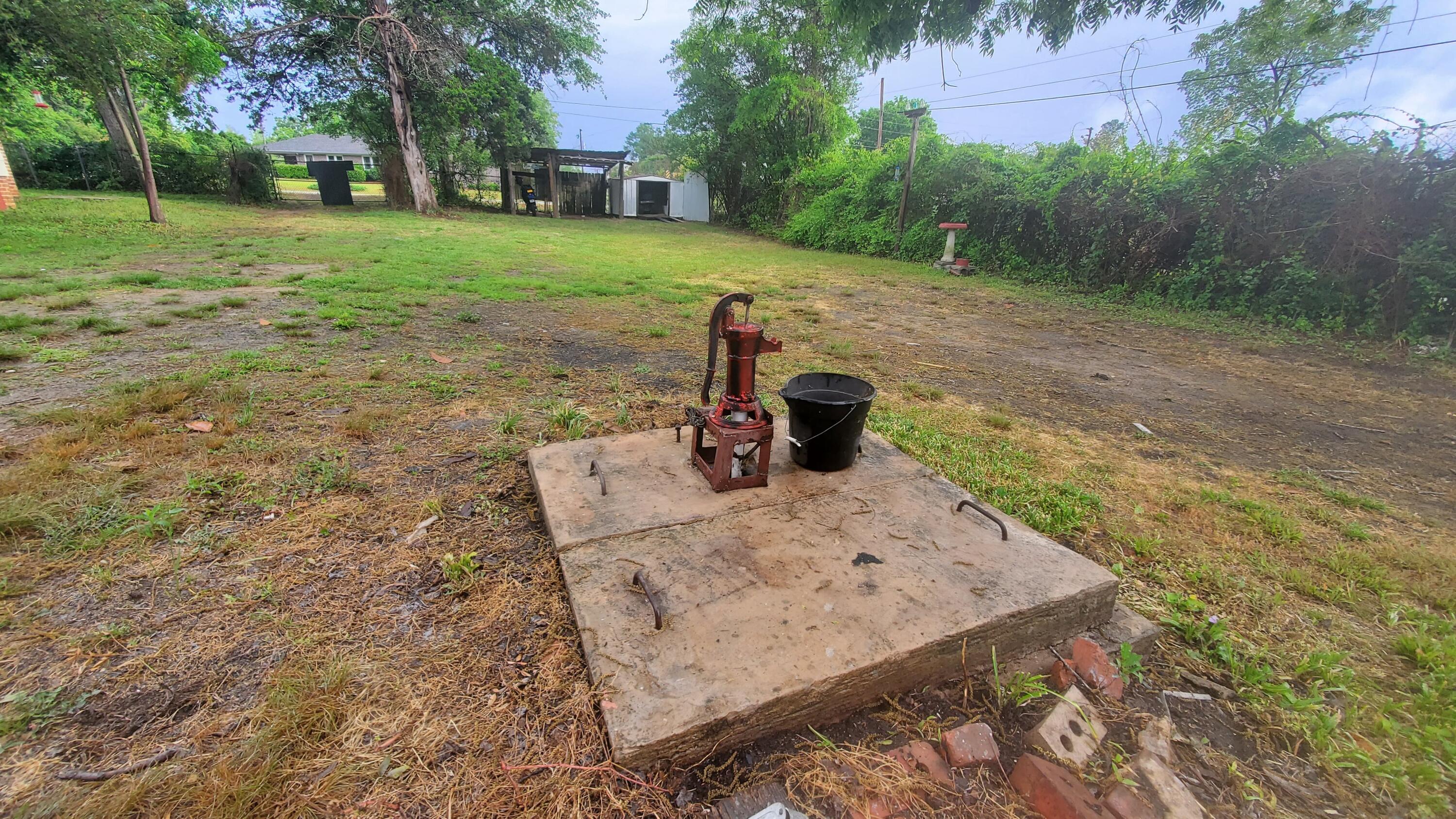 1467 Gough Spur Road