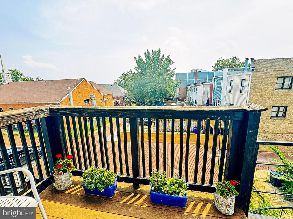 507 M STREET NE 2