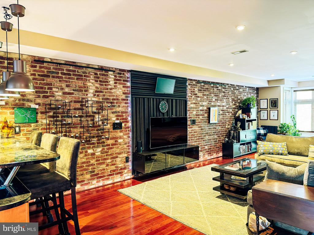 507 M STREET NE 2