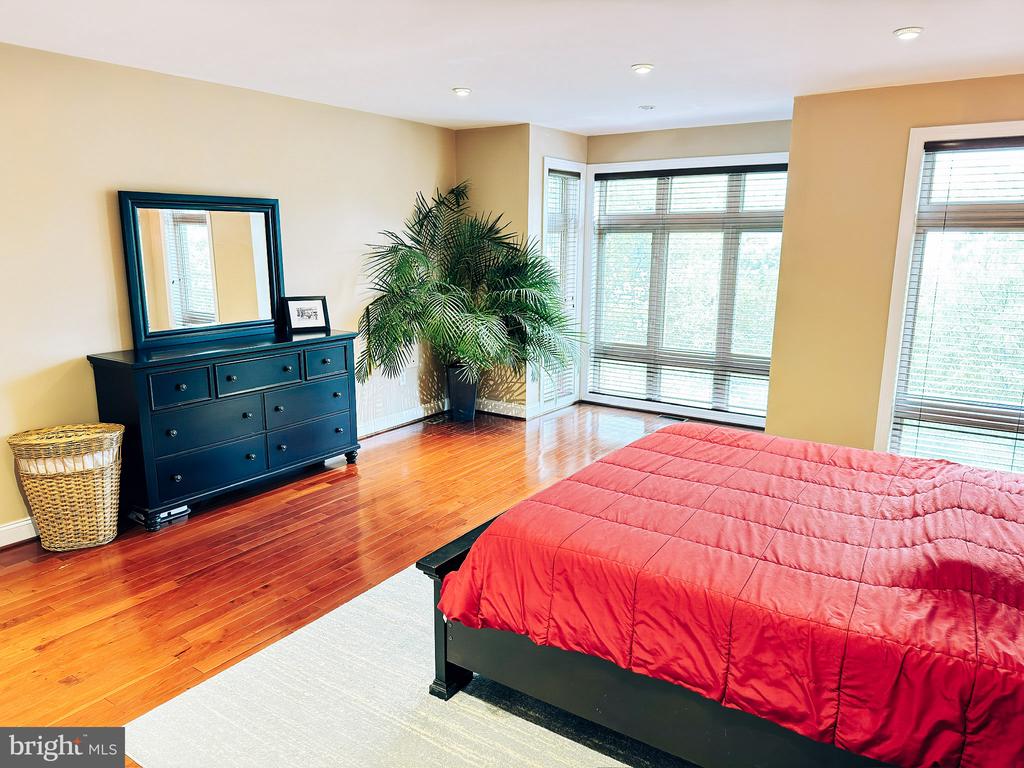 507 M STREET NE 2