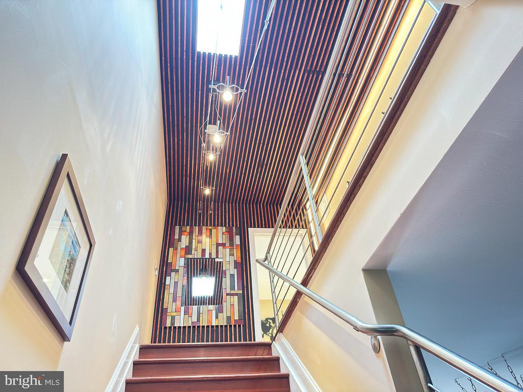507 M STREET NE 2