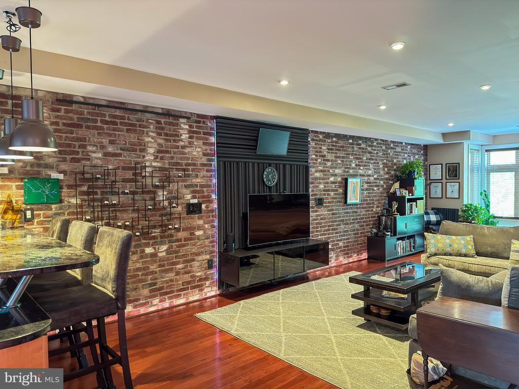 507 M STREET NE 2