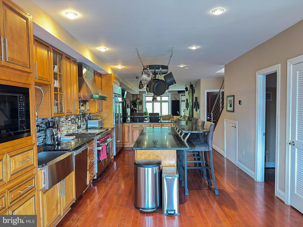 507 M STREET NE 2