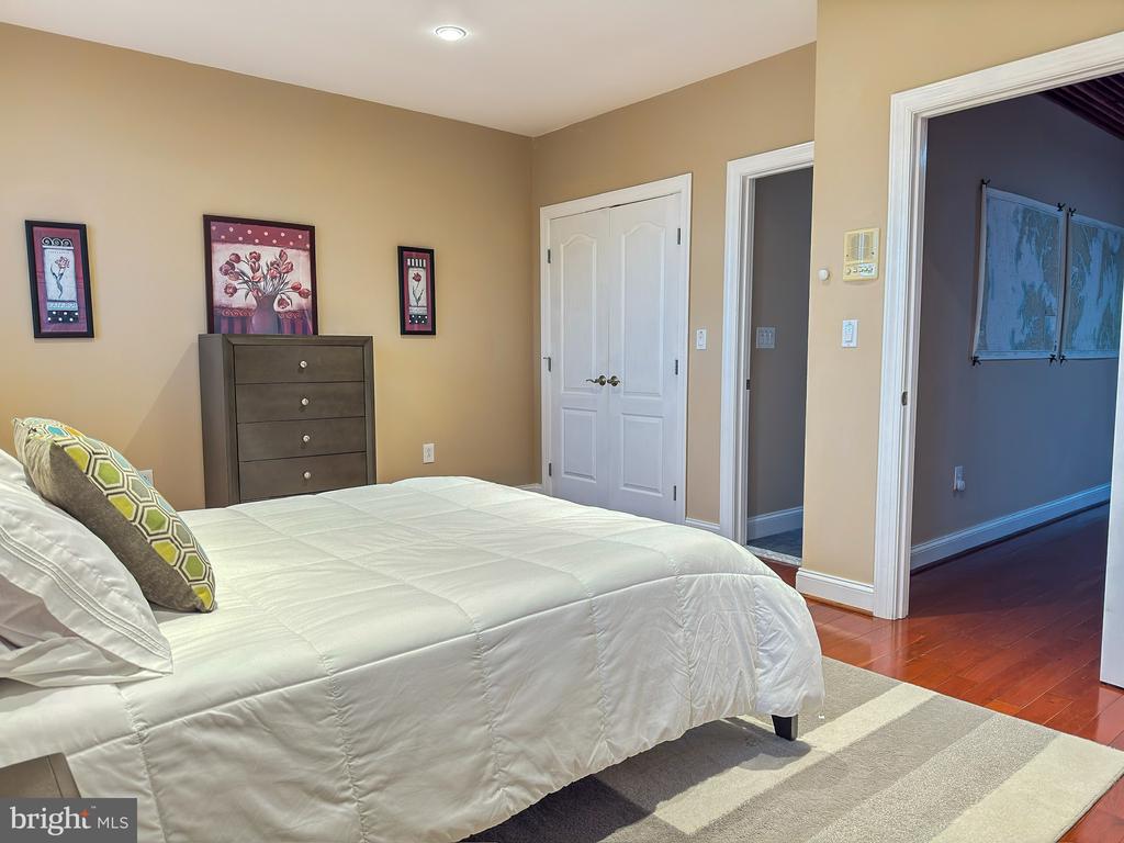 507 M STREET NE 2