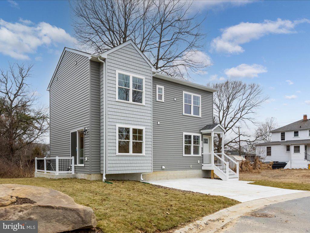 331 BROAD AVENUE