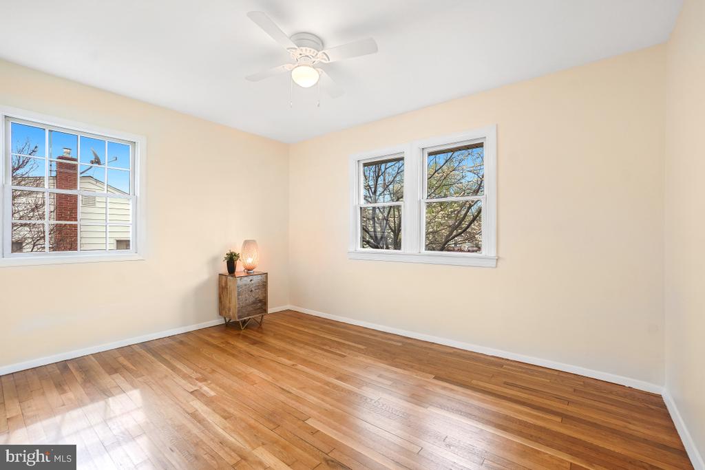 1000 VEIRS MILL ROAD