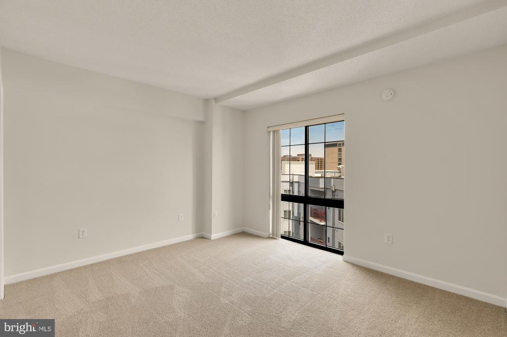 7915 EASTERN AVENUE Unit: 1014