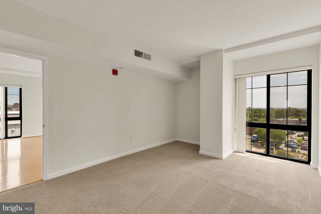 7915 EASTERN AVENUE Unit: 1014